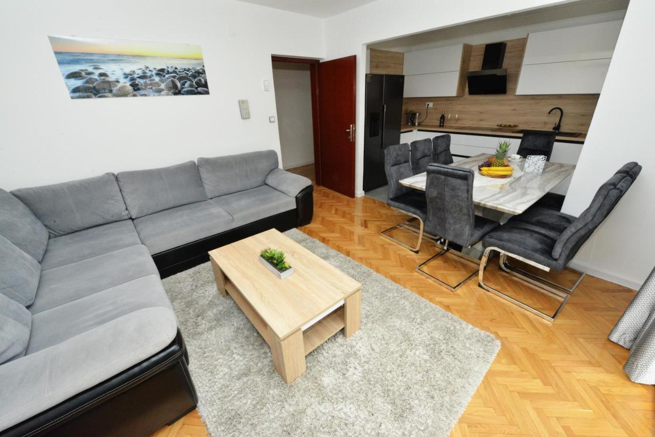 Apartmani Ivan Kastela Luaran gambar