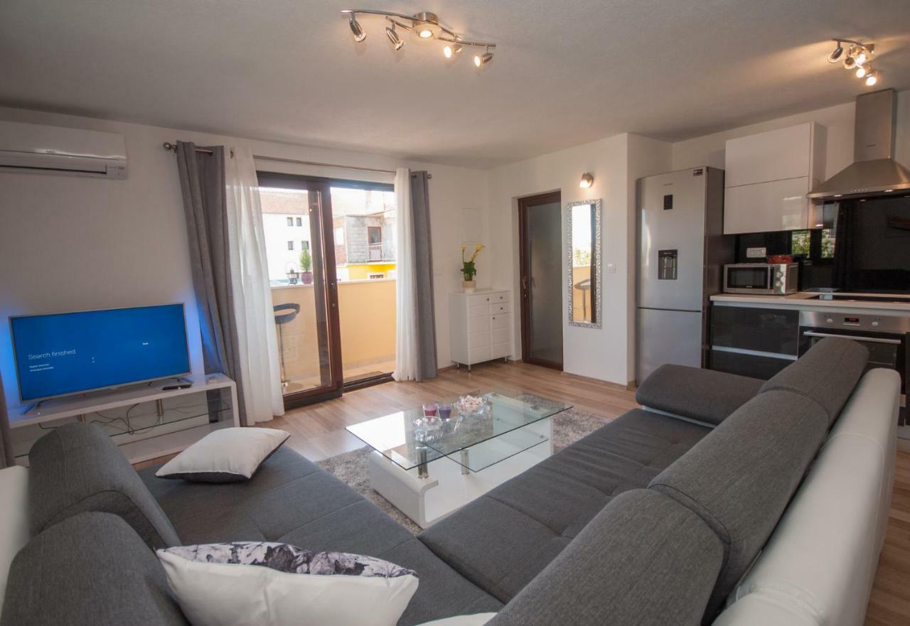 Apartmani Ivan Kastela Luaran gambar