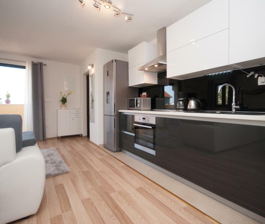 Apartmani Ivan Kastela Luaran gambar