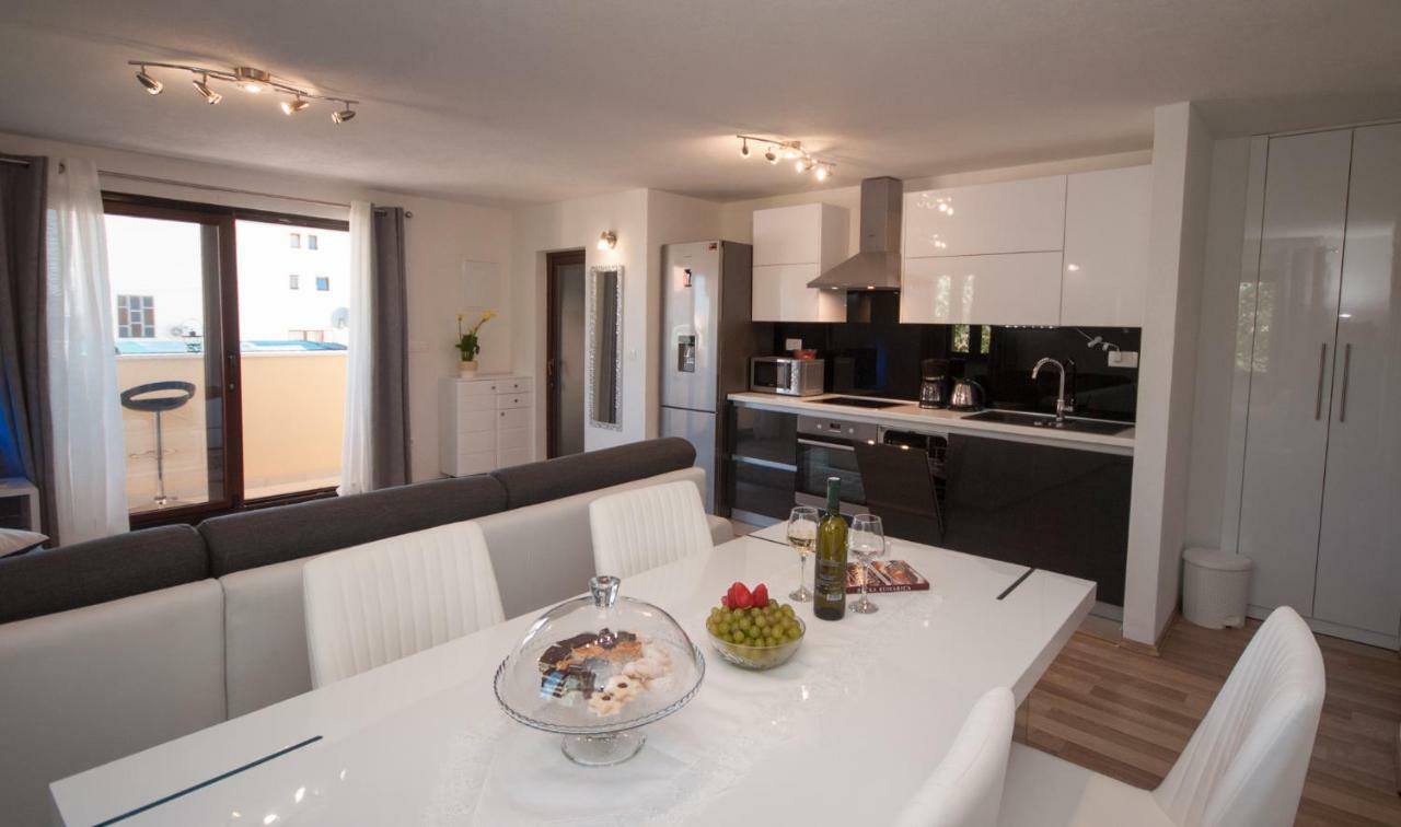 Apartmani Ivan Kastela Luaran gambar